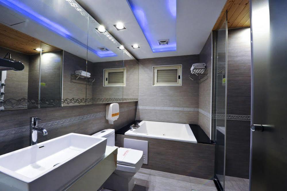 Zj Motel Синьчжу Экстерьер фото